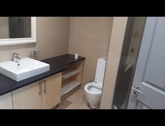 3 BEDROOM APARTMENT FOR SALE IN POINT WATERFRONT